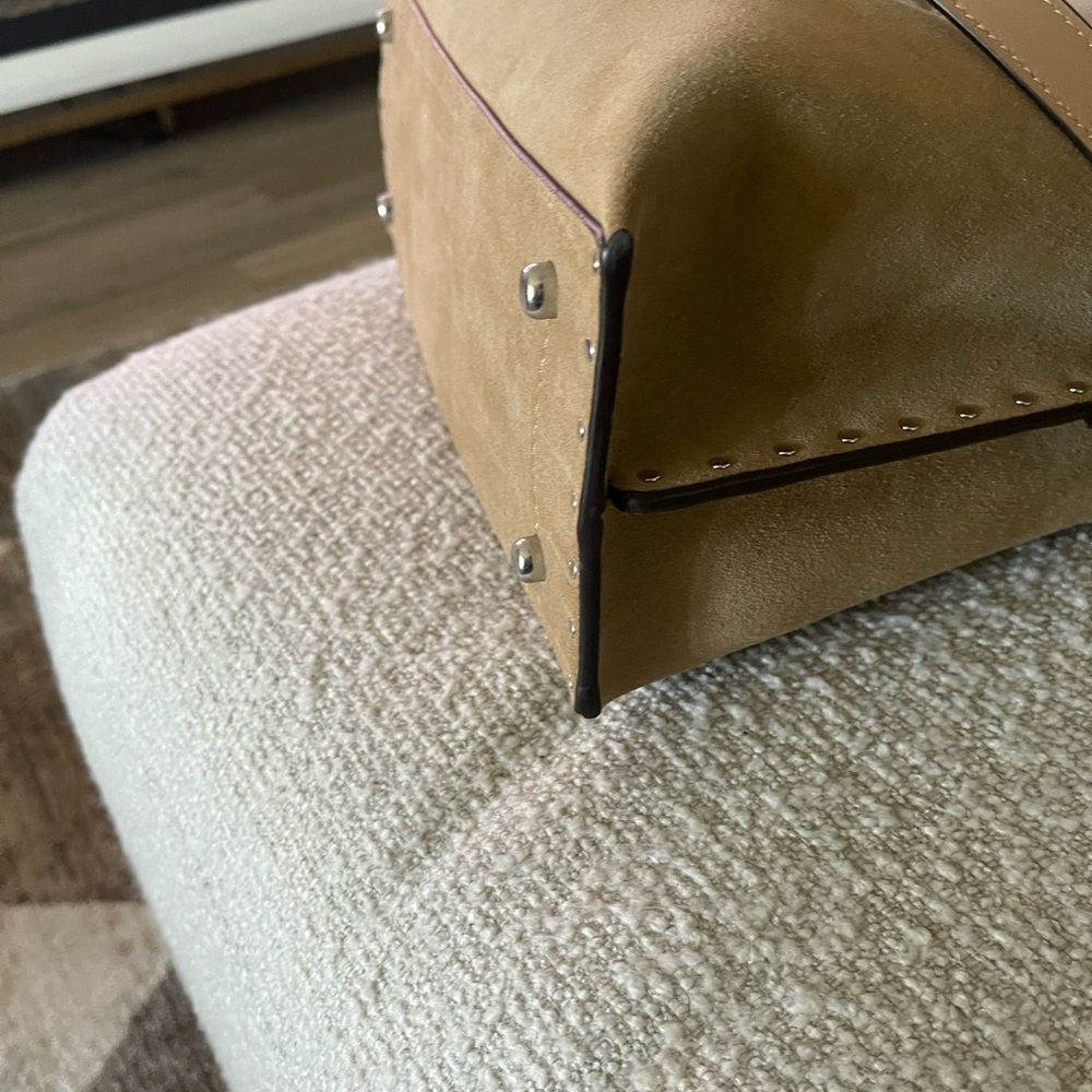 Coach Willow Shoulder Bag - Picture 7 of 12